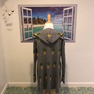 🌴HP🌴NWOT 🍍Pineapple Sweater Coat 1/8/18